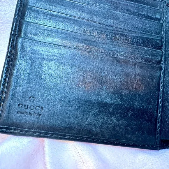 Gucci Bifold Wallet Authentic Gucci Black GG Embossed Leather Bifold Wallet EUC - Picture 10 of 12